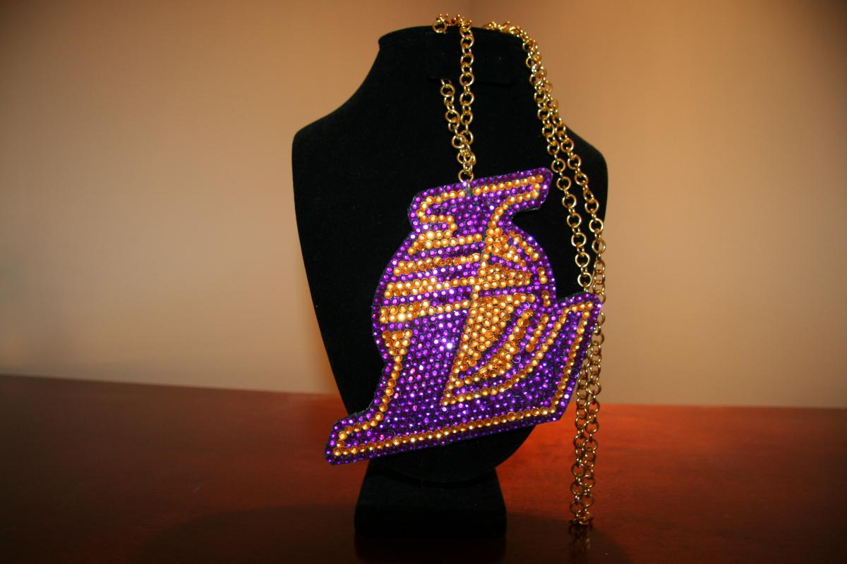 La Lakers Chain